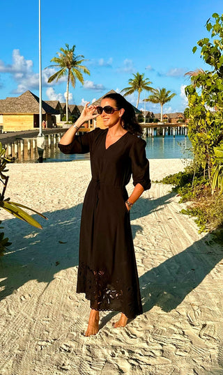 Lisa & Co Embroidered Midi Dress